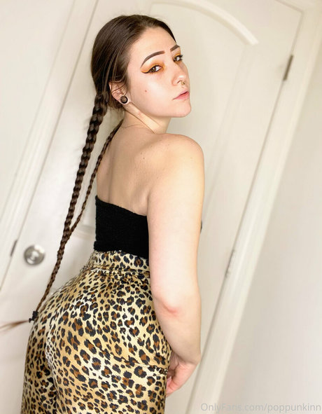 poppunkinn nice star picture