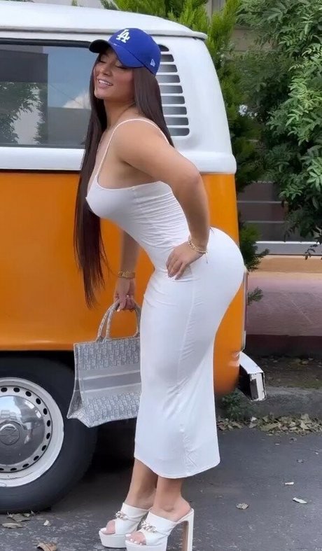 Carolina Pineda Profile pic