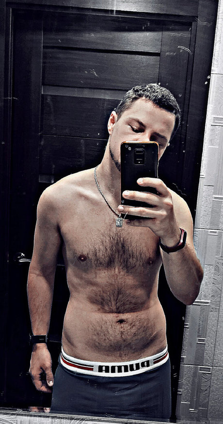 RamZi exclusive pornstar pictures