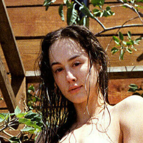 julesari exclusive star archive