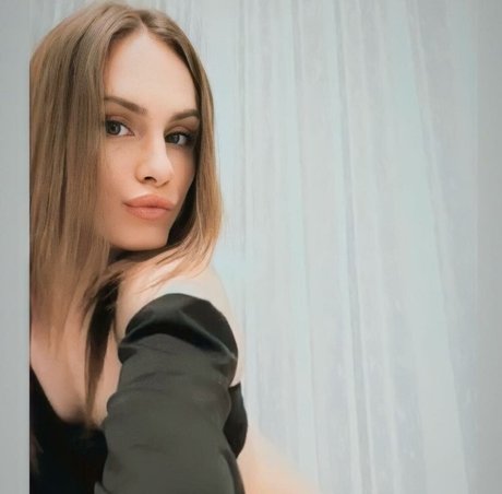 Kylie Star pornstar hot pics