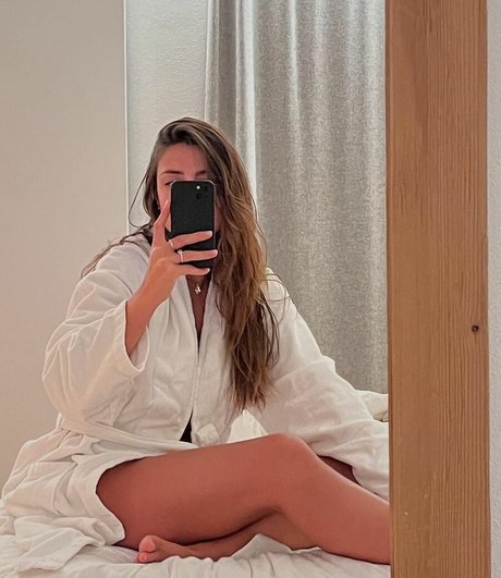 Martina Vendali pornstar hot images