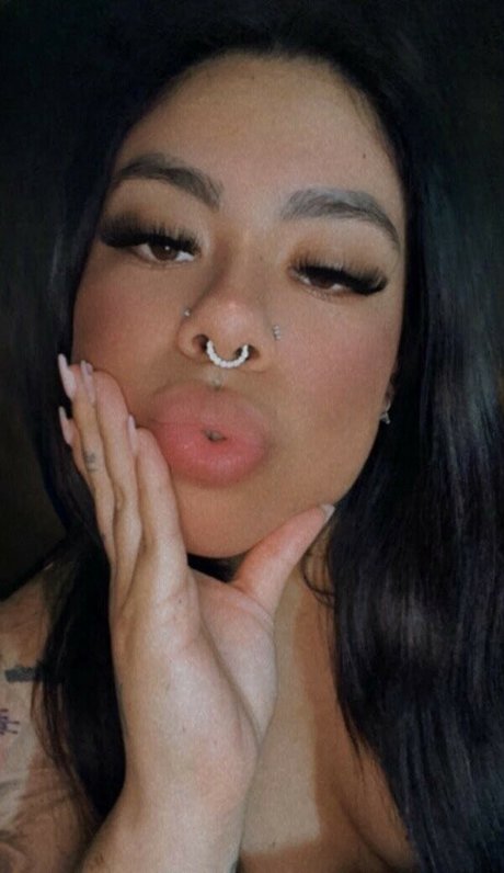 nefnny naked pornstar photo