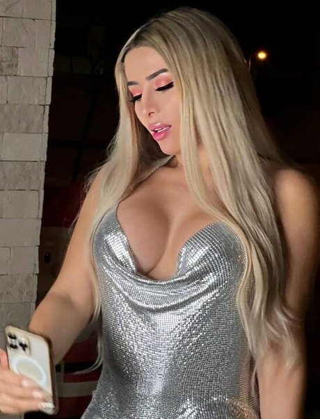 alemiarojas model free galleries