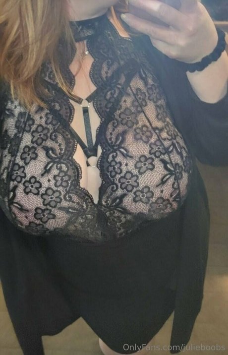 julieboobs top star archive