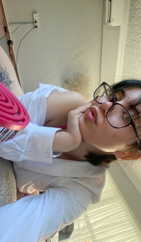 Nururkmz model porn img