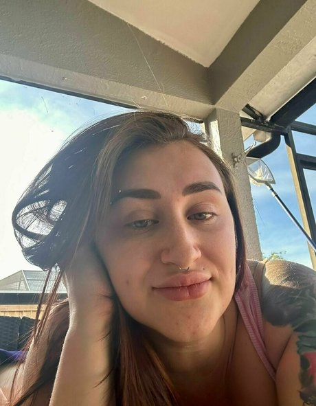 dangerousbunnyxx sex model images