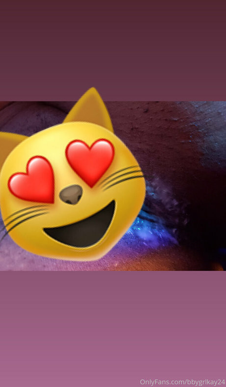 prttygirlkay model nude image