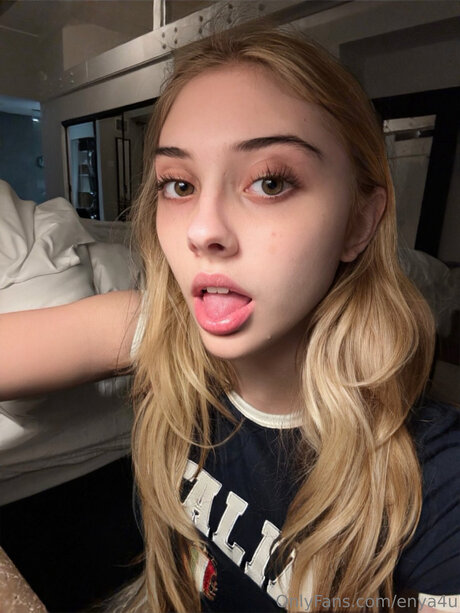 enya4u porn star images