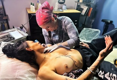 remyyxoxo hot model img