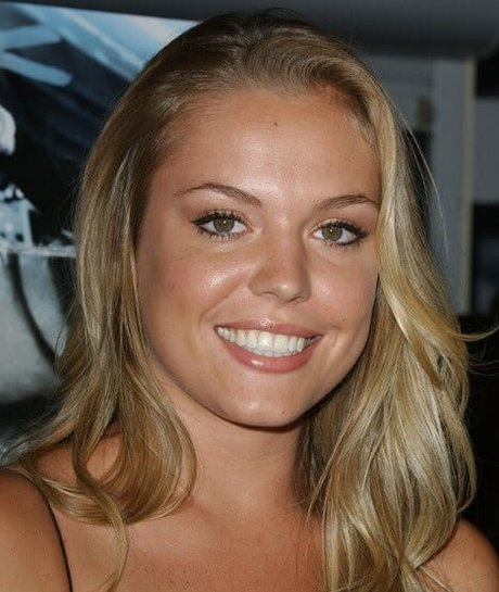 Agnes Bruckner model free images