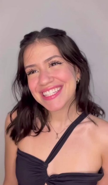 Maria ZB sexy star pic