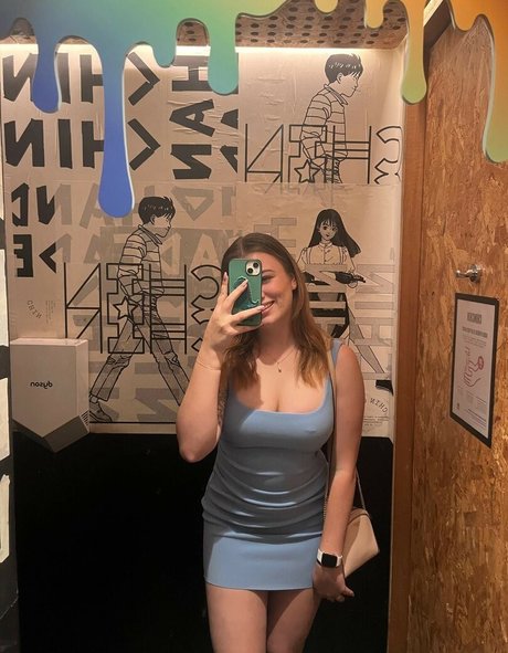 Cosmeticnursex hot pornstar pic