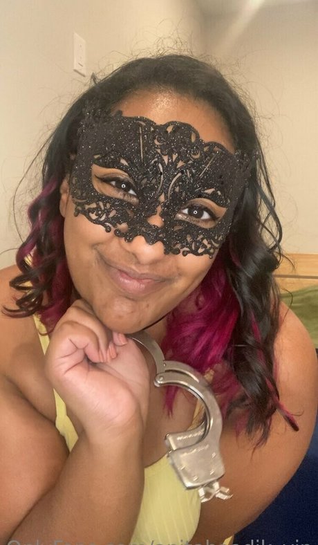 anitahaadik vip star naked photos