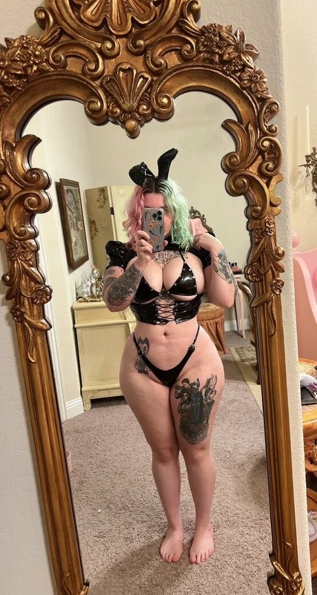 SexySuccubus pornstar pretty pic