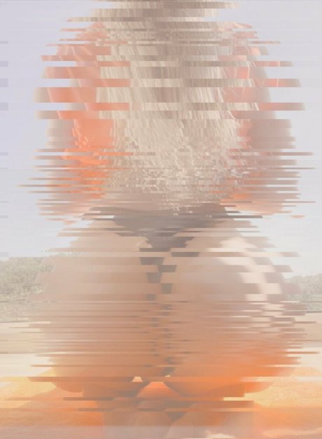 rosiecheeks33 pornstar hot images