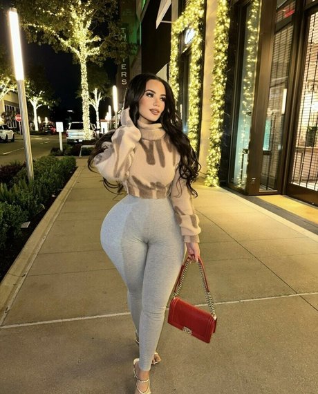 Iammissalexis free star gallery