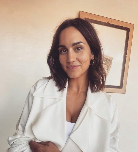 Megan Montaner nice model images