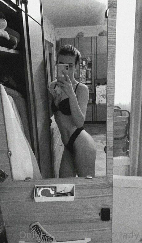 Magic Lady actress photo