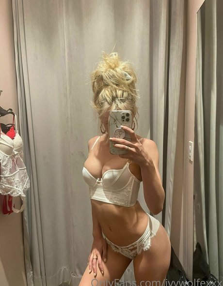 ivywolfexxx pornstar images