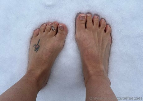 cutiefeetzies erotic pornstar images