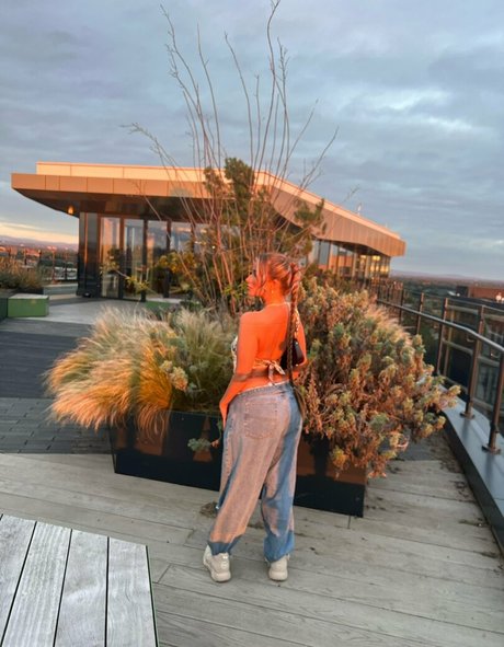 jessicarabbitrose xxx pornstar pics