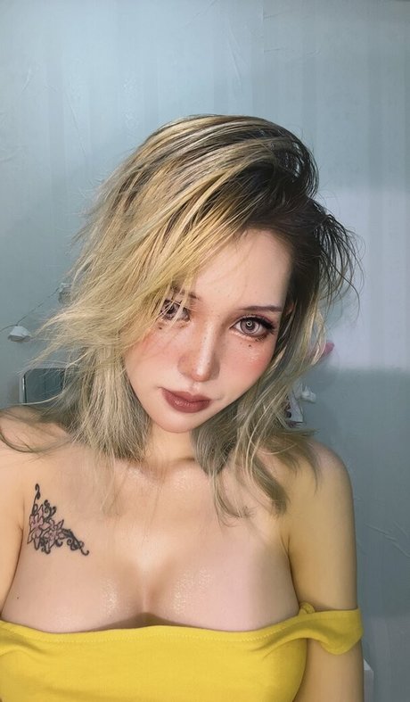 Hasuka95 star exclusive pic