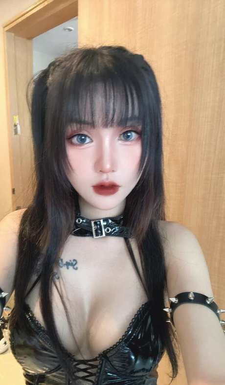 Hasuka95 model hd gallery