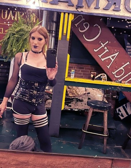 noctiflora nudes actress img