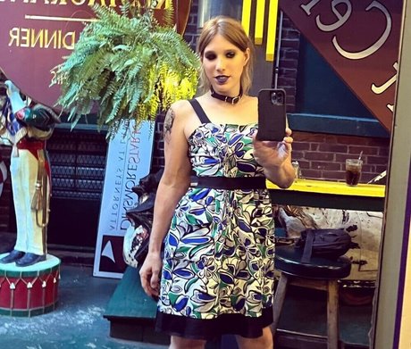 noctiflora sex star pictures