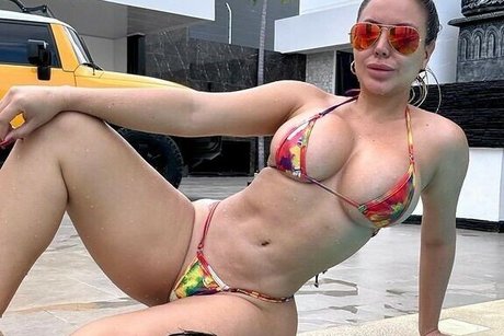 La Mosquera beautiful pornstar images