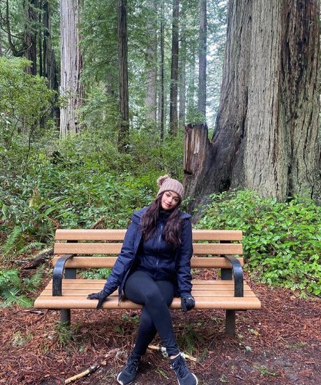 Punjabi Mami best model img