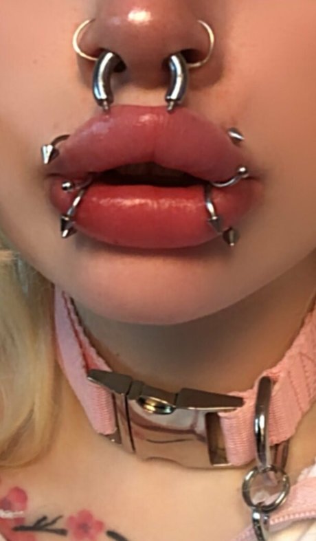 puppy xox model high quality pics