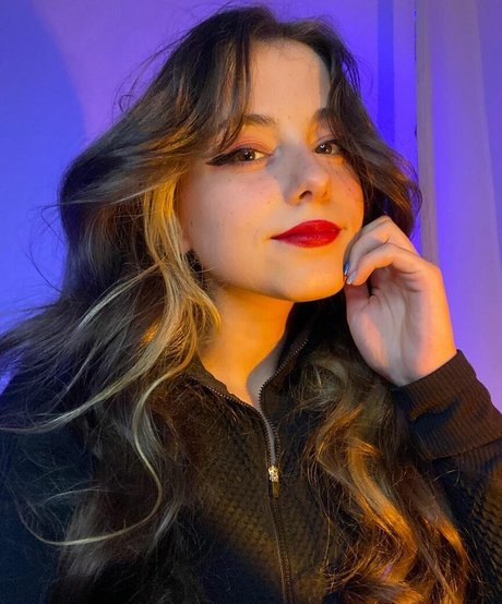 Gil Liany star pornographic pics