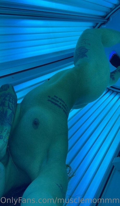 musclemommmmy sex model galleries