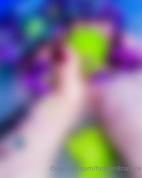 hidden8nature art model galleries