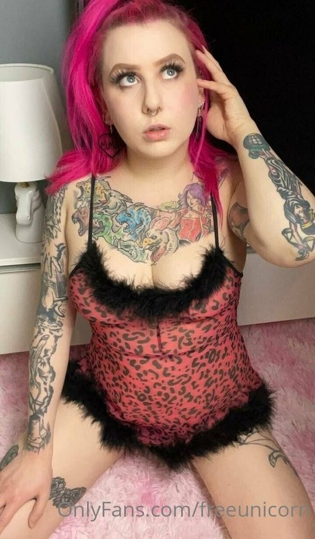 climbmickeymountain star pornographic pics