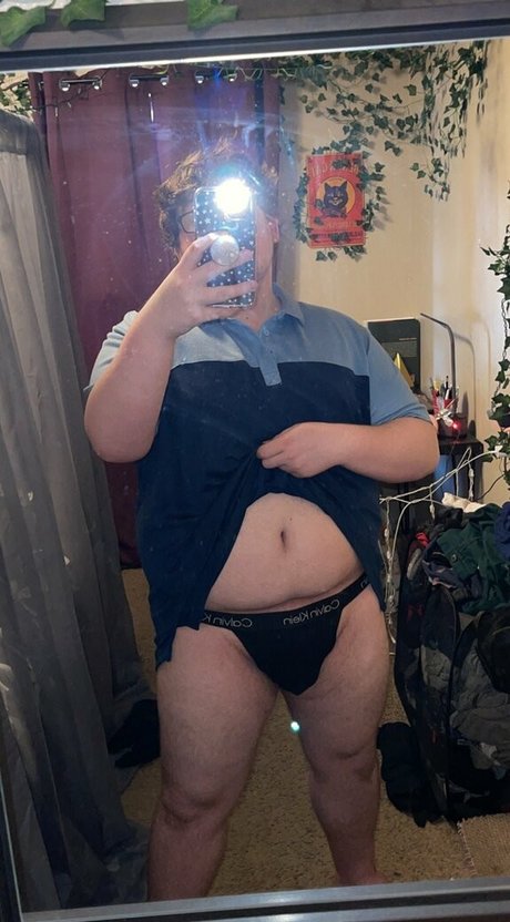 chubbysucker art actress picture