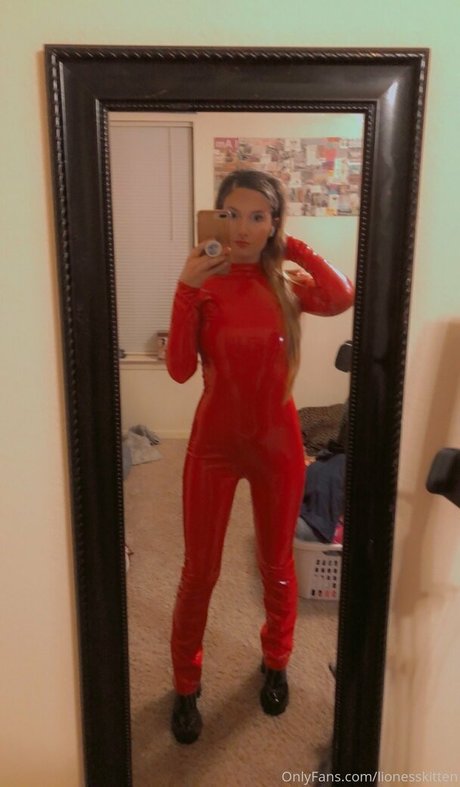 lionesskitten star sex picture