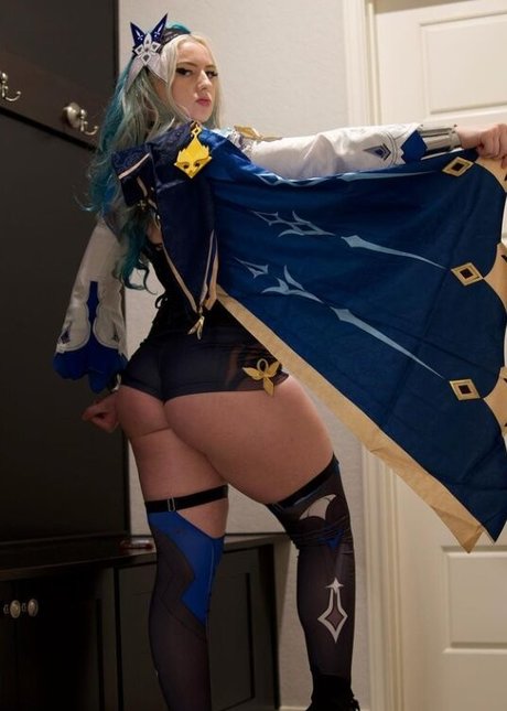 hanime fit model adult pic