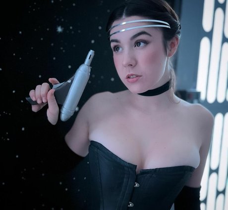 Chanelrenee xo high quality actress pic