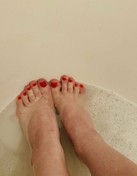 theselilpiggie6 star perfect pictures