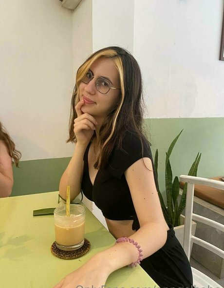 Babegirl5678 star pornographic pics