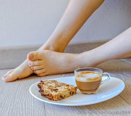 agata994 sex actress pic