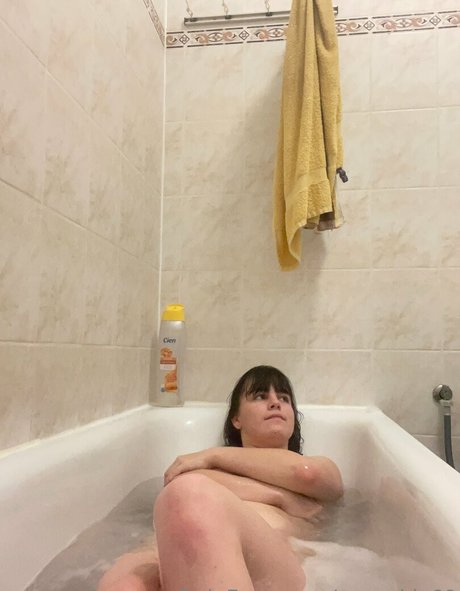 monakis69 model perfect pictures