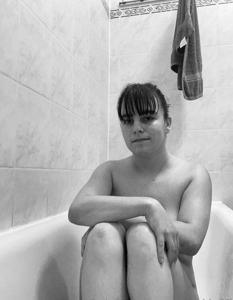 monakis69 art star pic