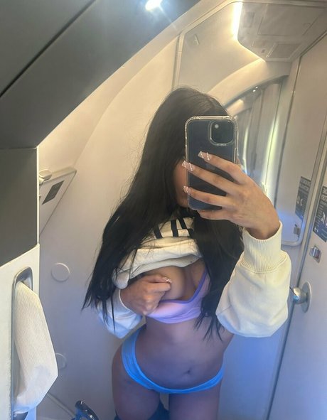 Valerie Azeneth free model galleries