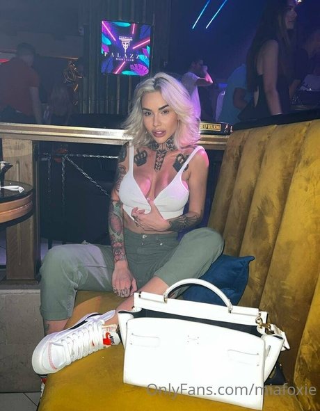 mia foxybae star sex image