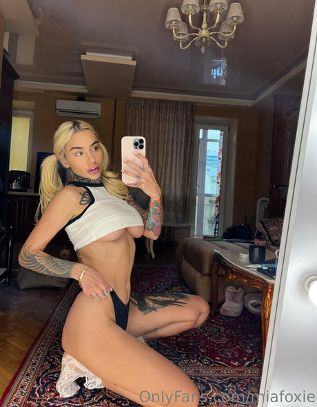 mia foxybae pornstar hd image