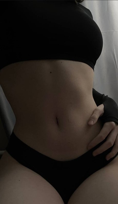 Guzelija model hd archive